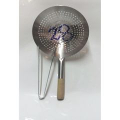 Vợt Vớt Xương Cao Cấp Cán Gỗ - Dùng Vớt Rau Củ, Thức Ăn Chiên, Inox 304 Bền Đẹp - Đồ Dùng Bếp Chất Lượng Nhật Bản (TV145)
