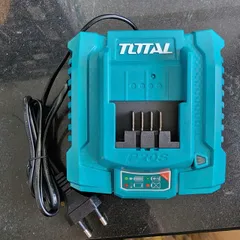 Đế sạc nhanh Total TFCLI20411 20V-4Ah - Sạc pin Lithium-Ion an toàn, hiệu suất cao, hàng chính hãng