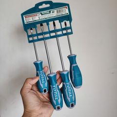 Bộ Tuốc Nơ Vít Dẹp & Bake 4 Chi Tiết TOTAL THT250604 - Thiết Kế Mới, Tay Cầm Chống Trượt, Chất Liệu CRV Bền Bỉ Ổn Định