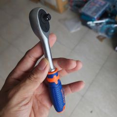 Cần Siết Đầu Tuýp 1/4