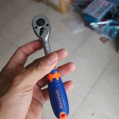Cần Siết Đầu Tuýp 1/4