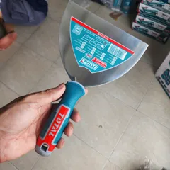 Xẻng Trát Sủi Hồ Total THT831506 150mm - Dụng Cụ Cầm Tay Bền Chắc, Phù Hợp Cho Thợ Xây Dựng và Cải Tạo Bề Mặt