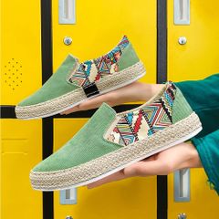 Giày Nam Slipon D910 Thoáng Khí - Giày Lười Phối Họa Tiết Thổ Cẩm, Thoải Mái, Kiêu Sa, Size 39-44