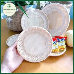 Khay tre hình tròn trang trí đựng bánh kẹo và đồ ăn - Phương Vy Decor, vật dụng đa năng cho bàn ăn và chụp ảnh thực phẩm đẹp mắt