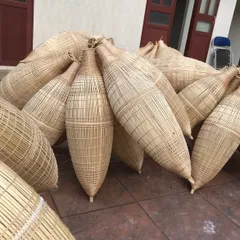 Combo 10 Chao Đèn Hình Đó Bắt Cá Trang Trí Nhà Hàng, Khách Sạn, Homestay - Đèn Chùm Tre Tự Nhiên 2 Màu Phương Vy Decor