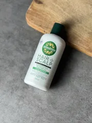 Dầu Gội DermaVeen Làm Dịu Da Đầu và Tóc - Dung Tích 250ml, Chống Kích Ứng, Phù Hợp Da Nhạy Cảm, Không Chứa Paraben