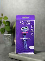 Dao cạo nữ Gillette Venus Deluxe Smooth Swirl 5 lưỡi + 2 lưỡi thay thế - Tận hưởng làn da mềm mại, êm dịu