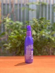 Xịt Khử Mùi Redwin Antiperspirant Không Chứa Nhôm 150ml - Kháng Khuẩn, Dịu Da, Hương Hoa Cúc - Thích Hợp Cho Tất Cả Các Loại Da