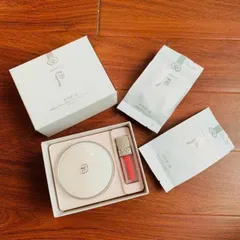 Set phấn Whoo trắng + son kem 302803