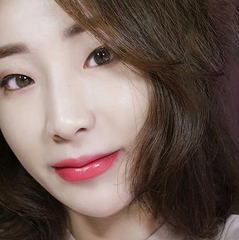 Son Chanel 152 Insaisissable Màu Hồng Cam