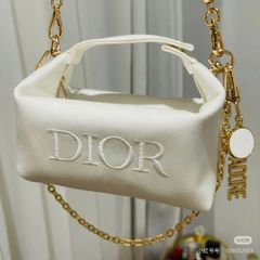 Túi Pouch Dior Tặng Khách VIP - Phụ Kiện Thời Trang Sang Trọng, Thiết Kế Tinh Tế, Đựng Mỹ Phẩm & Phụ Kiện Cá Nhân