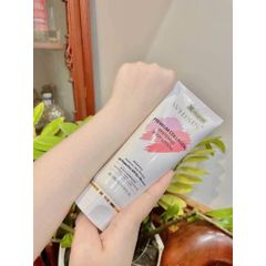 Dưỡng Thể Trắng Da Ngày Đêm Whisis Premium - Lotion Collagen & Men Gạo 200ml/300ml, Làm Sáng Da & Cấp Ẩm Tối Ưu, Hàn Quốc