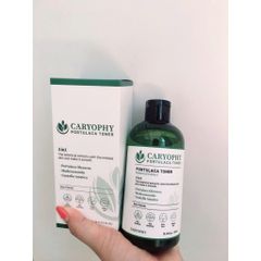 Nước Hoa Hồng Caryophy Portulaca Toner 300ML - Ngừa Mụn, Kiềm Dầu, Giảm Thâm, Dưỡng Ẩm Cho Da Nhạy Cảm, Sản Phẩm Từ Thiên Nhiên