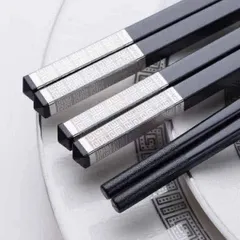 Đũa Sợi Thủy Tinh Chống Trượt - Bộ 10 Đôi, Chất Liệu Bền Bỉ, Sang Trọng Với Chuôi Inox Mạ Bạc - Dụng Cụ Nhà Bếp Cao Cấp 2024