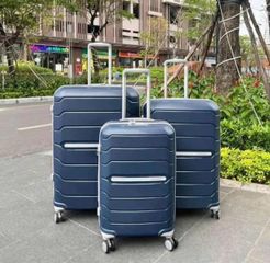 Vali Kéo Samsonite Freeform 21 inch - Siêu nhẹ, bền bỉ, thiết kế hiện đại với khóa TSA và ngăn chia thông minh cho chuyến đi hoàn hảo