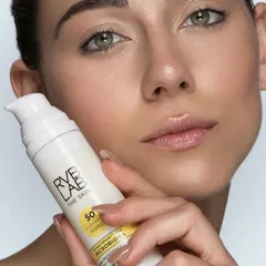 Kem Dưỡng Chống Nắng RVB LAB THE SKIN SPF50 - Bảo Vệ Da, Chống Lão Hóa, Giữ Ẩm, Dùng Làm Lớp Nền Trang Điểm
