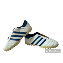 Giày Đá Bóng 3 Sọc CR7 QH19 Galaxy - Cỏ Nhân Tạo, Đế Cao Su Bền Chắc, Đinh TF Cho Sân Cỏ Nhân Tạo, Đa Kích Cỡ 38-44