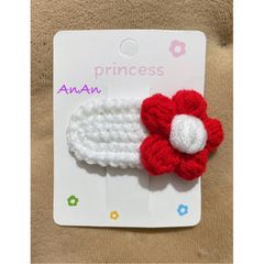 Kẹp Tóc Len Handmade Hình Bông Hoa Nhiều Màu - Phụ Kiện Thời Trang Độc Đáo Cho Bạn Gái