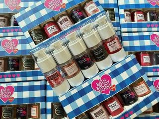 Sét 5 Chai Sữa Tắm Bath & Body Works - Hương Vanilla, Chanh, Hoa Nhài, Dưa Hấu, Hoa Hồng - Chăm Sóc Da Tươi Mát và Thư Giãn