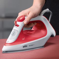 Bàn ủi hơi nước Braun SI1019 RD - Công suất 1900W, chế độ tăng áp 25g/phút, dễ dàng ủi mọi loại vải, màu đỏ/trắng