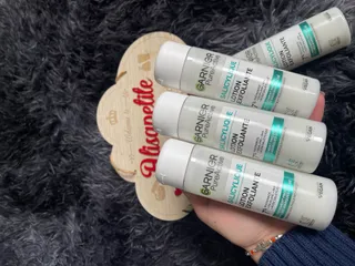 Sữa Dưỡng Tẩy Tế Bào Chết GARNIER Lotion Exfoliante 120ml - Giúp Giảm Thâm, Cải Thiện Kết Cấu Da, Dưỡng Ẩm Suốt 24 Giờ