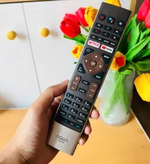 Điều Khiển GIỌNG NÓI TV Aqua Smart TV - Remote Đen ÊM NHẠY Tặng Pin, Thiết Kế Hiện Đại và Thông Minh, Thao Tác Dễ Dàng từ Xa