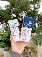 Kem Chống Nắng Kiềm Dầu Pretty Skin Hydra B5 Exosome SPF 50+ PA++++ 50ml - Bảo Vệ Da, Kiểm Soát Dầu, Dưỡng Ẩm Tối Ưu