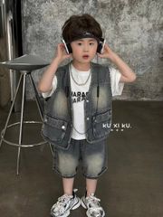 Bộ Trang Phục Cho Bé Trai - Set 3 Chi Tiết Áo Thun, Quần Short, Giày Thể Thao Thoải Mái, Phong Cách Hiện Đại, Dành Cho Mùa Hè