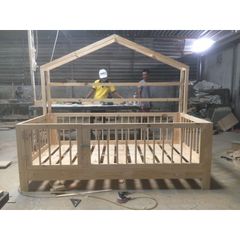 Giường cũi gỗ tự nhiên cao cấp cho trẻ em - Giường công chúa ngôi nhà miễn phí giao lắp tại HCM, kích thước 1.2x2m