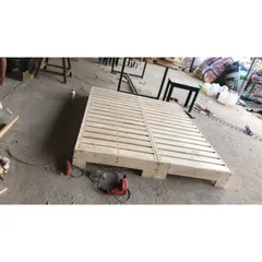 Giường Gỗ Thông Nhập Khẩu 1,8x2m - Pallet Chân Cao Chắc Chắn, Chất Liệu An Toàn, Thiết Kế Hiện Đại