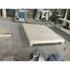 Giường Gỗ Thông Nhập Khẩu 1,8x2m - Pallet Chân Cao Chắc Chắn, Chất Liệu An Toàn, Thiết Kế Hiện Đại
