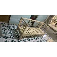 Giường Cũi Trẻ Em Gỗ Nhập Khẩu An Toàn Cho Trẻ Sơ Sinh - Thiết Kế Hiện Đại, Không Kèm Nệm, Tải Trọng 200kg