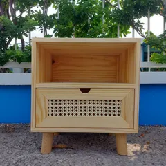 Kệ Tủ Đầu Giường Gỗ Thông Phối Mây Đan Mắt Cáo - Ngăn Kéo Tiện Dụng, Kích Thước 45x35x52cm, Sơn PU Chống Ẩm Mốc