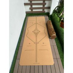 Thảm cao su non mặt gỗ bần tự nhiên hãng CLOVER