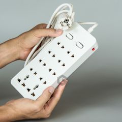 Ổ Cắm Điện 10 Lỗ OMINSU 10ST - 2500W, Chống Quá Tải, Lõi Đồng, Vỏ Nhựa Chống Cháy, Dài 2.5m và 4.5m, Phù Hợp Tất Cả Thiết Bị Điện