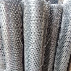 Lưới Bén Chống Nứt Tường - Lưới Sắt Mắt Cáo 6x12mm Dùng Trong Xây Dựng, Kích Thước 1m x 2.7m (1 Cuộn)