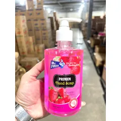 Nước Rửa Tay Sát Khuẩn Mr. Fresh 500ml - Hương Dâu Tự Nhiên, Khử Mùi và Diệt Khuẩn Hiệu Quả, An Toàn Cho Da