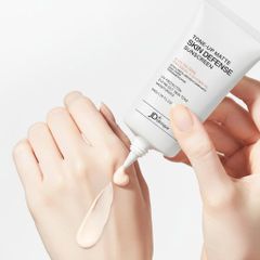 [Video] Kem chống nắng nâng tone kiềm dầu JDclinique Tone-up Matte Skin Defense Sunscreen SPF 50+ PA+++