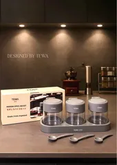 Bộ 3 Lọ Thủy Tinh Đựng Gia Vị Tewa Japan - Thiết Kế Tối Giản Sang Trọng, Nắp Gỗ Tự Nhiên, Dung Tích 250ml