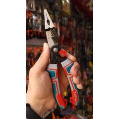 Kìm mũi nhọn 8 inch 6 trong 1 Total THTMF286 K - Dụng cụ đa năng chất lượng cao với tay cầm thoải mái và thiết kế tiện lợi.