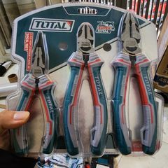 Bộ kìm điện, kìm cắt và kìm nhọn 3 chi tiết cao cấp Total - Dụng cụ tiện ích bằng thép CR-V cho hiệu suất cao