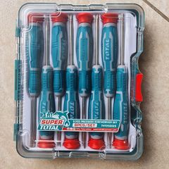 Bộ 8 Tua Vít Total THT250826 - Dụng Cụ Tiện Ích Chất Lượng Cao, Tay Cầm Thoải Mái, Hộp Nhựa Tiện Dụng
