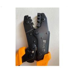 Kìm bấm cos dây điện 6mm² Ingco HRCPC0506 - Công cụ tiện ích với tay cầm độc đáo và lực bấm điều chỉnh cho mọi nhu cầu sử dụng