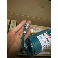 Cuộn Dây Hơi Xoắn Dẫn Khí Nén 5m 5x8mm Total THT11051-3 - Chất liệu PU, Đầu Nối Nitto, Tiện Lợi Cho Dụng Cụ Và Thiết Bị