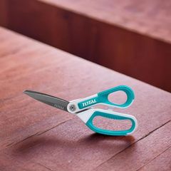 Kéo Tiện Ích 210mm Total THSCRS812108 - Thép Không Gỉ Mạ Titan, Chuyên Dụng Cắt Vải/ Nhựa/ Bìa Cứng