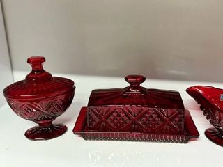 Set Pha Lê 5 Món Godinger Dublin Đỏ - Đẳng Cấp và Sang Trọng Cho Mùa Lễ Hội, Bàn Tiệc Tầng Đẹp Mắt