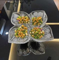 Khay Mứt 4 Cánh Hoa Pha Lê Mài Bohemia 35cm - Đĩa Sang Trọng Cho Bàn Tiệc, Hoa Văn Thủ Công Đẹp Mắt, Quà Tặng Ý Nghĩa