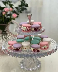 Kệ đựng bánh kẹo 2 tầng ROGASKA - Thiết kế sang trọng cho tiệc tùng, sinh nhật và quà tặng độc đáo, với khay 17,5cm và 33cm.