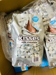 Kẹo Socola Kisses Hershey 1,58 Kg - Socola Sữa Nguyên Chất Thơm Ngon, Quà Tặng Lý Tưởng Cho Mọi Dịp