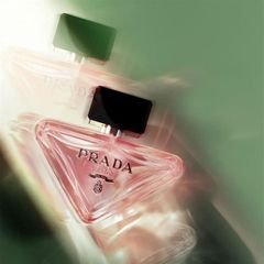 Nước hoa Prada EDP 7ml - Hương thơm quyến rũ, sang trọng cho mọi dịp, tối ưu lưu hương, món quà hoàn hảo cho tín đồ thời trang.